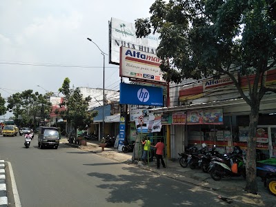 Electronics Store