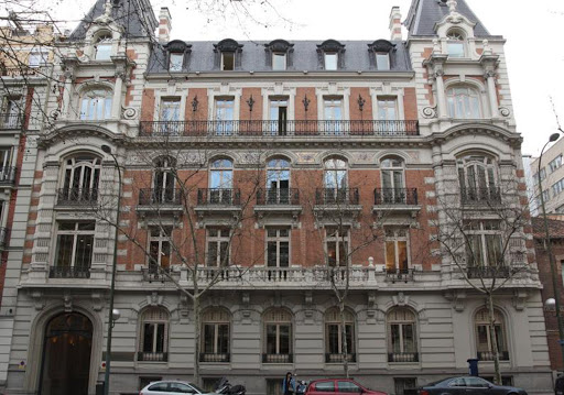 SOLD & RENT-- CONSULTOR & PERSONAL SHOPPER INMOBILIARIO