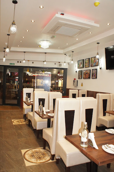 Aahar Vegetarian Indian Restaurant — photo