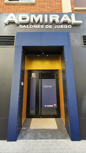 Salón de juegos Admiral González Tablas