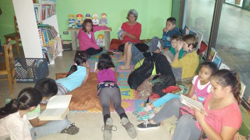 Biblioteca Pública Interactiva Santa Elena