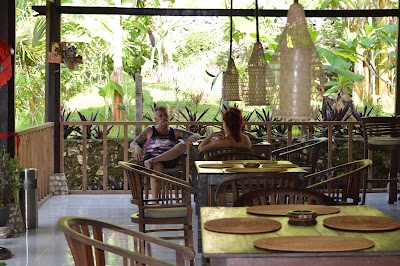 Photos of Tarzan Marriott on Penida