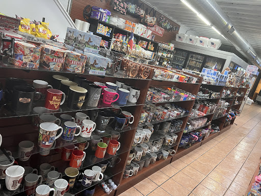 Lone Star Souvenir & Food Mart - Thumbnail