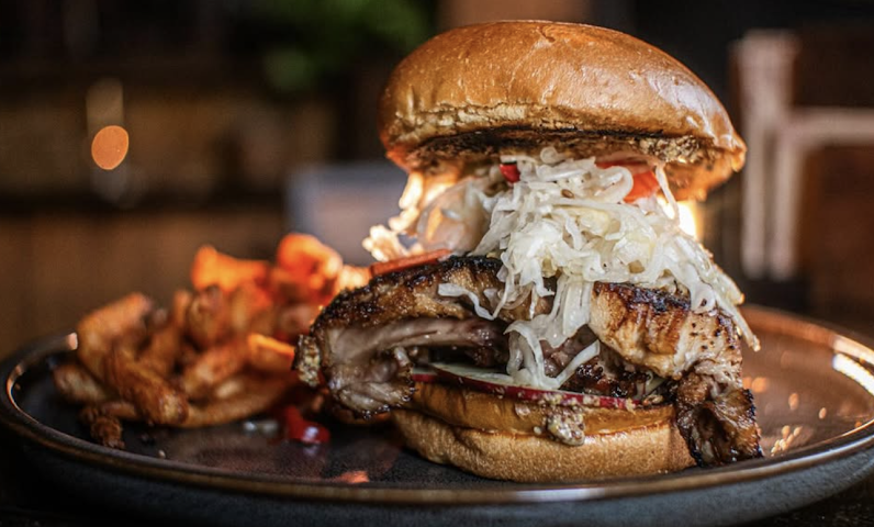 Armoury D.E. by null