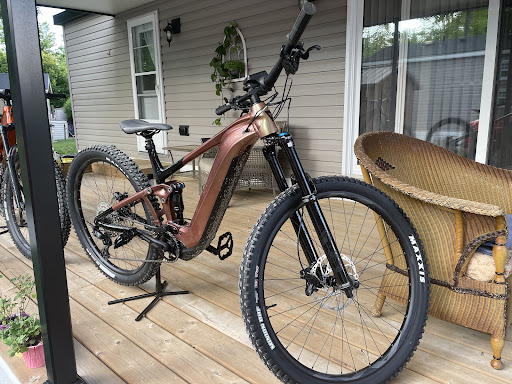 Giant Ancaster - Visual