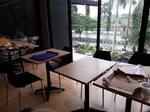 Domino's Pizza Cibinong, Author: Linggar Amoro