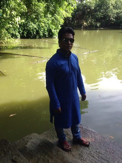 Photos of Jasim Plece