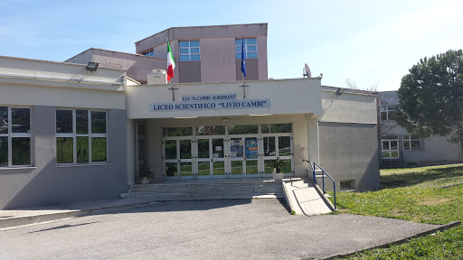 Istituto Di Istruzione Superiore Cambi - Serrani