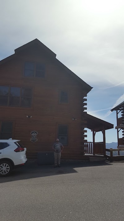 Photos of Sugar Maple Cabins