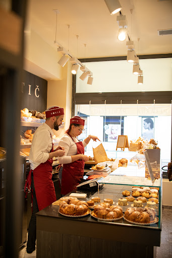 Pekarna Slaščičarna COTIČ Panificio Pasticceria - Thumbnail