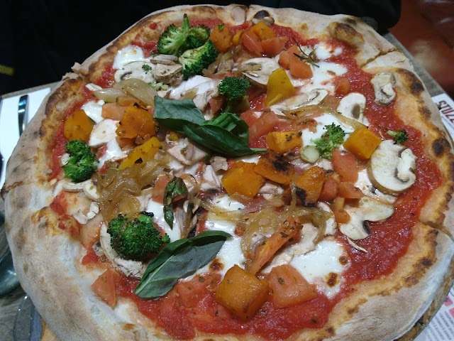 Macchiato Wood Fire Pizza & Coffee Roastery