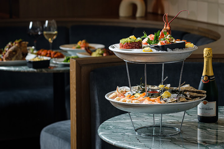 Lure Fishbar - Chicago by null