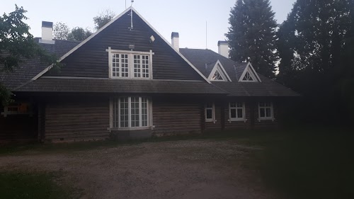 Järvselja jahiloss