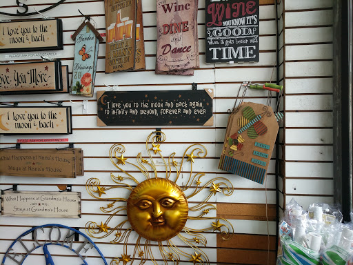 Boardwalk Bargains Gallery - United States