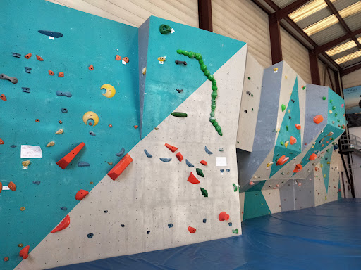Rock and Climb Logo