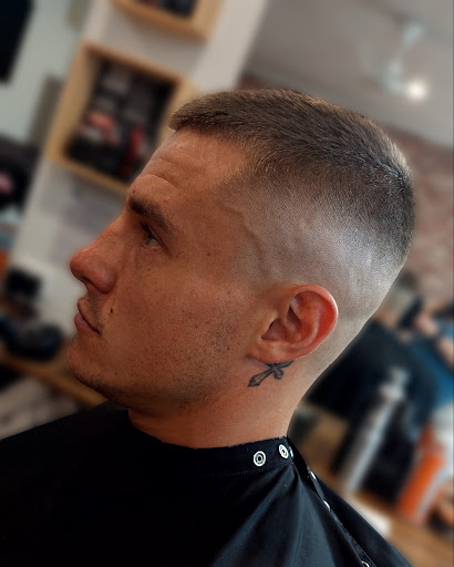 71 Barber Shop - Thumbnail