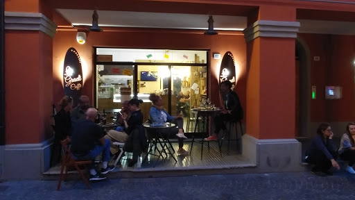 12 Degrees Cafe - Visual