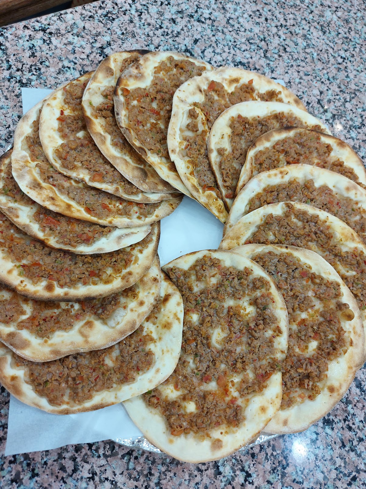 فطاير شلال نبع العصير - صورة 2