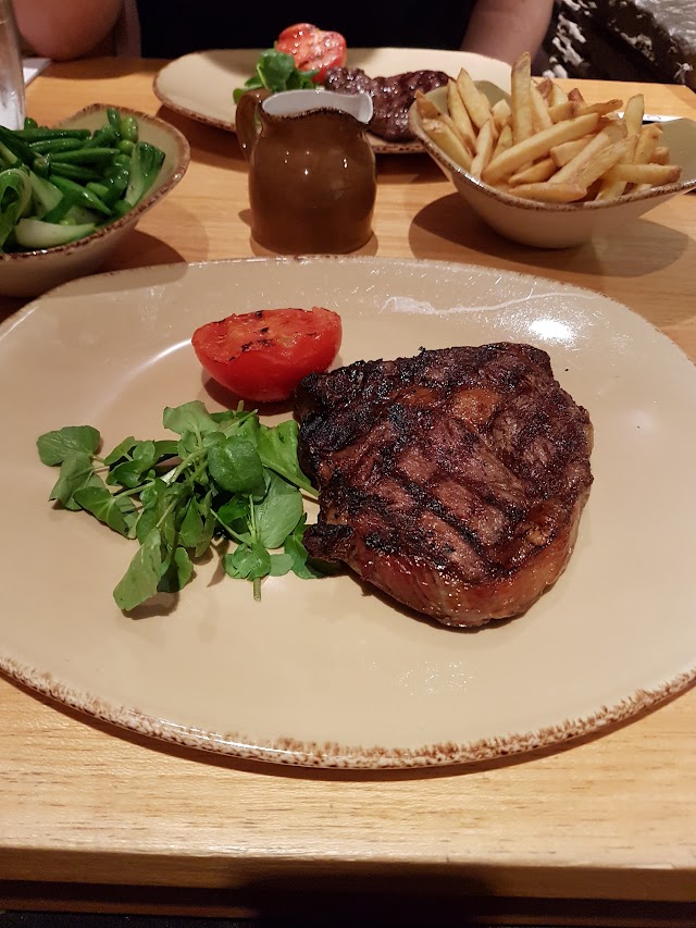 Olive Restaurant and Bar