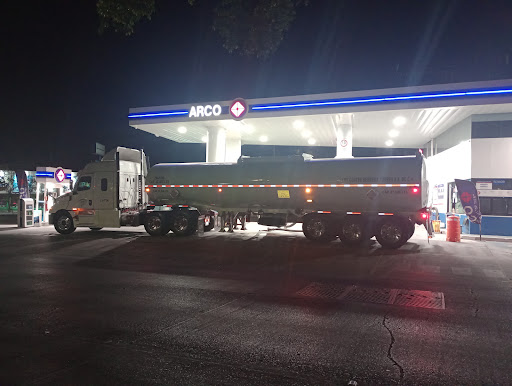 Gasolinera ARCO De La Victoria - Thumbnail