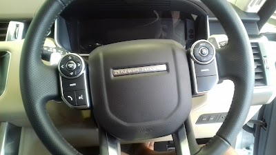 Photos of Land Rover Rustenburg