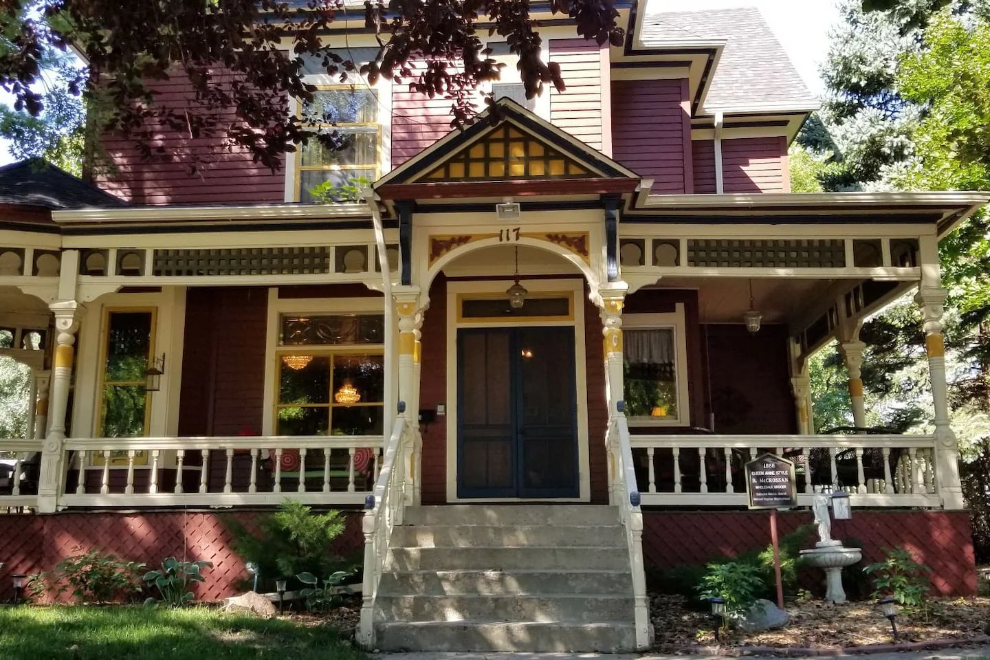 Historic Victorian Inn