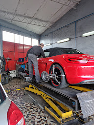 Photo n°38 de Euro Pneu à Pierre Bénite (Mécanicien)