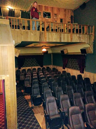 The Roslyn Theatre