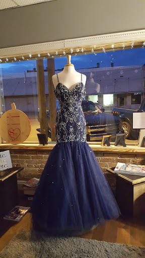 Sweet 16 Formals - Thumbnail