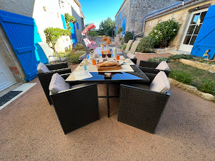 Photo n°8 de Chambres D'hôtes Chez Jacques à Saint-Martin-de-Fraigneau (Chambre d'hôtes)