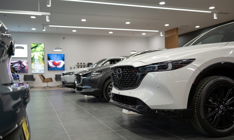 Hendy Mazda Tunbridge Wells photo 3