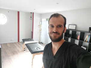 Photo n°1 de Cabinet d'ostéopathie - Aurélien BERENGUER à Montrond-les-Bains (Ostéopathe)