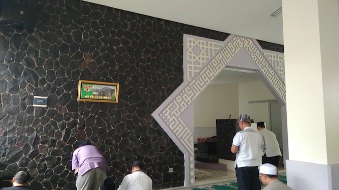 Masjid Raudhatul Jannah Grand Serpong Exclusive Residence, Author: Manusia Biasa