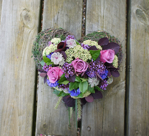 The Flower Bouquet - Thumbnail