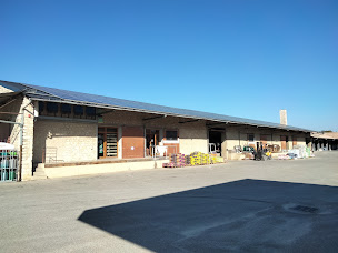 Photo n°15 de Coopérative Agricole de Coustellet à Maubec (Magasin d'outillage)