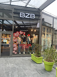 Photo n°1 de BZB COMPIEGNE à Compiègne (Magasin de vêtements pour femmes)
