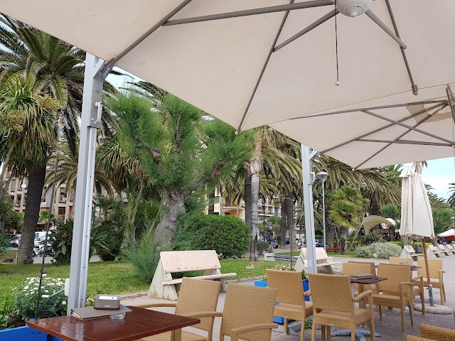 Bar Bagni Giardino Snc dei Fratelli Pozzi C.