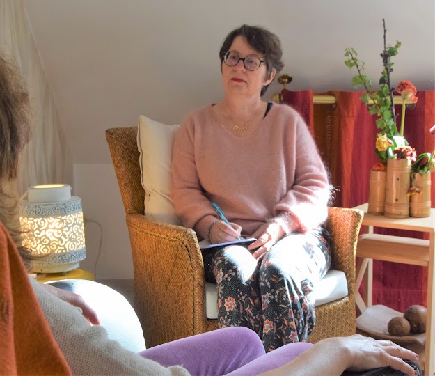 Photo de Christine Ploton - Relaxologue / Thérapies brèves / EMDR à Orléans ; Anxiété/stress/émotions/traumatismes/douleurs chroniques