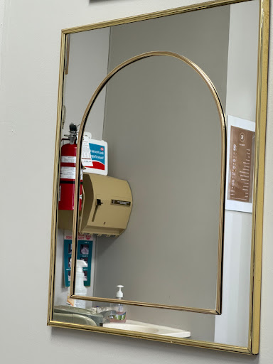 Rana & Erum Beauty Parlour - Canada
