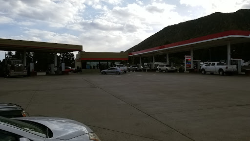 Conoco Flagstaff Travel Center Gallery - United States