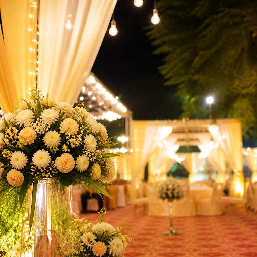 Planning a birthday, anniversary, corporate party or family get-together in Delhi? Capture every… post image