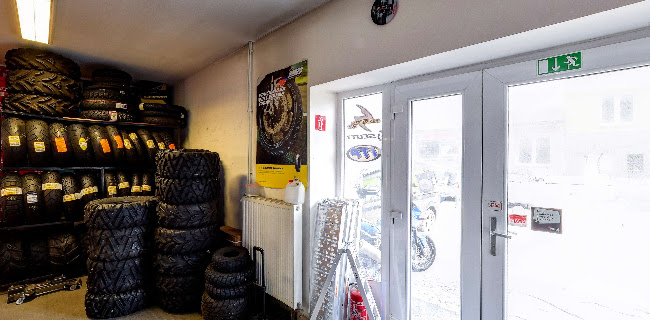 http://www.motocentrumkm.sk/