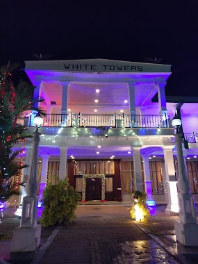 Hotel White Towers Banquet Hall Ja-Ela, Author: Sachith Hirantha Lakmal Dissanayake