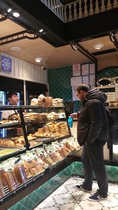 Photos of HAYRİ PATISSERIE