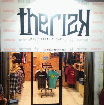 Photos of TheRisk Struggle Store