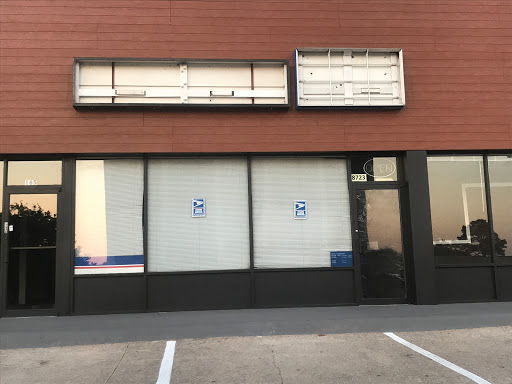 United States Post Office Mail Drop-Off and Gift Shop - Thumbnail