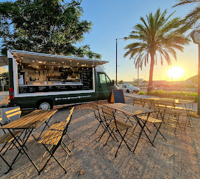 Photo n°5 de O'VanBurger Food truck à La Seyne-sur-Mer (Restaurant de hamburgers)
