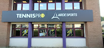 Tennispro / Larde Sports à Voisins-le-Bretonneux