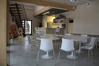 Photos of Tartu Karlova sadam