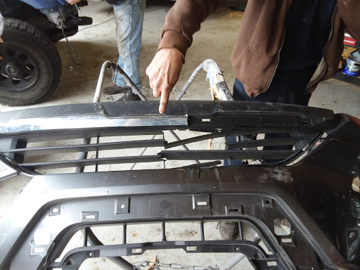 Akins & Bobb Auto Services Center